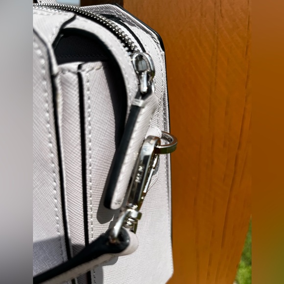 MCM NWOT Saffiano Nuovo Gray Tote Crossbody Bag with Dust bag - Picture 5 of 14